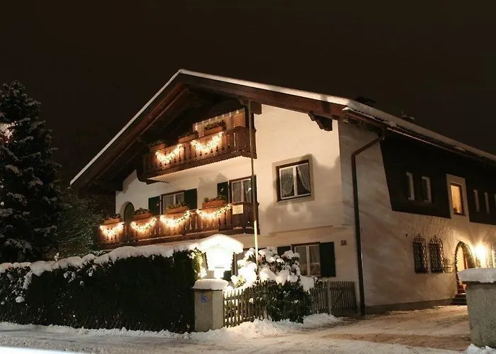 Apartments- Und Anton * Гармиш-Партенкирхен
