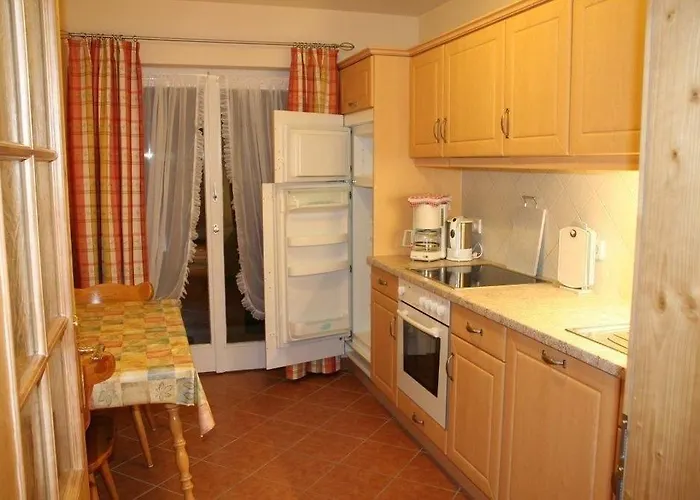 Apartments- Und Anton * Гармиш-Партенкирхен